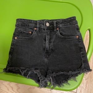 H&M high waisted shorts